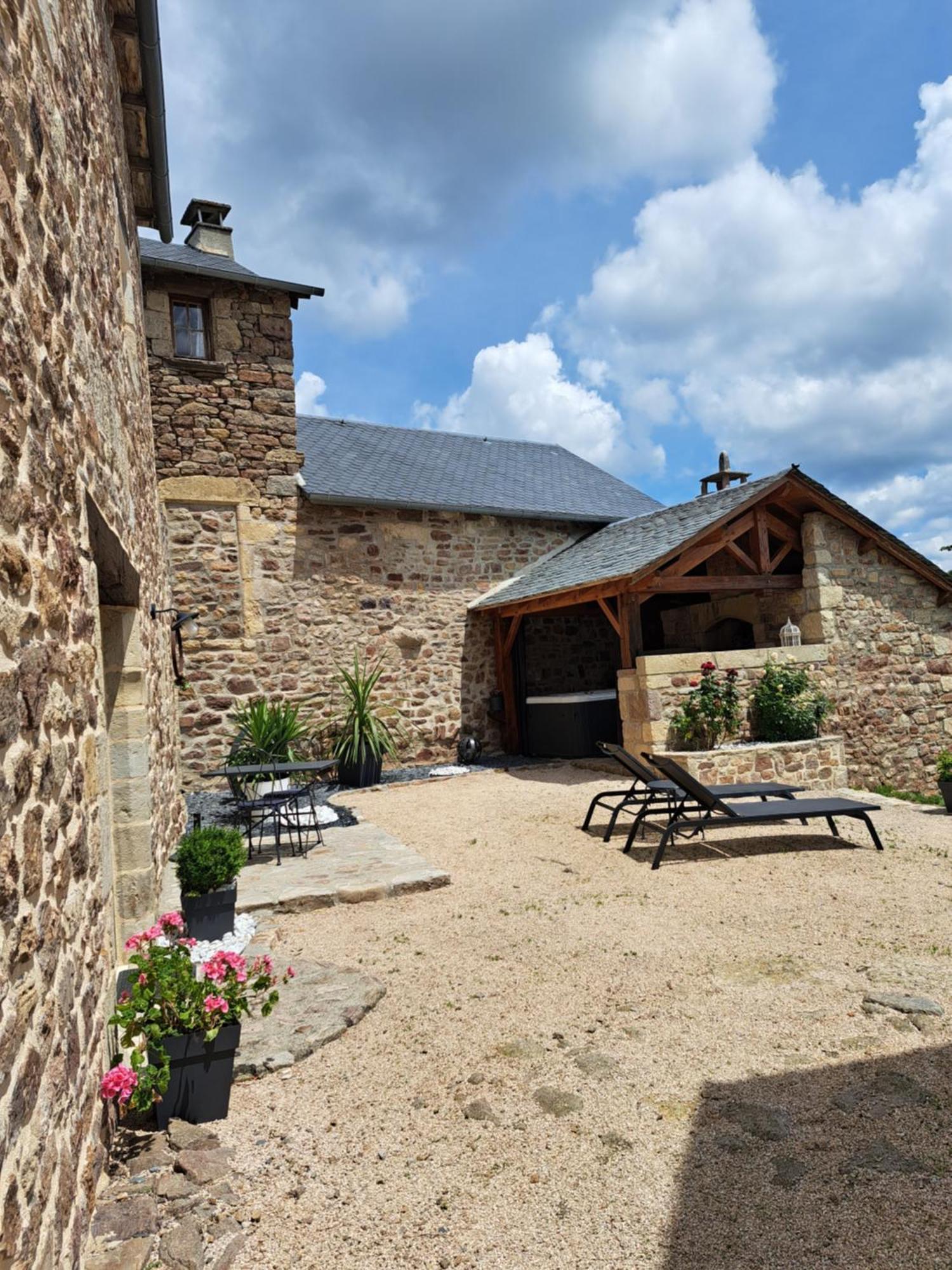 La Tour D'Olympe Villa Recoules-Previnquieres Exterior photo
